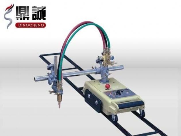 點(diǎn)擊查看詳細信息<br>標題：半自動(dòng)火焰切割機 閱讀次數：4035