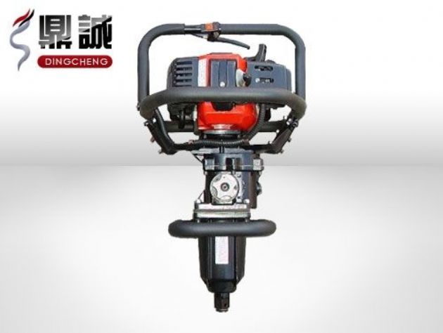 點擊查看詳細信息<br>標題：便攜式內燃扳手 閱讀次數：4119