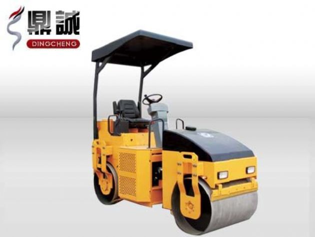 點(diǎn)擊查看詳細(xì)信息<br>標(biāo)題：3噸全液壓雙鋼輪壓路機(jī) 閱讀次數(shù)：12729