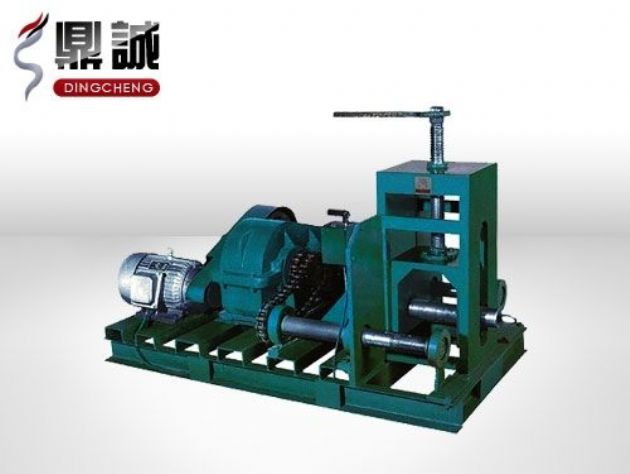 點(diǎn)擊查看詳細信息<br>標題：臥式多功能滾動(dòng)彎管機 閱讀次數：4240